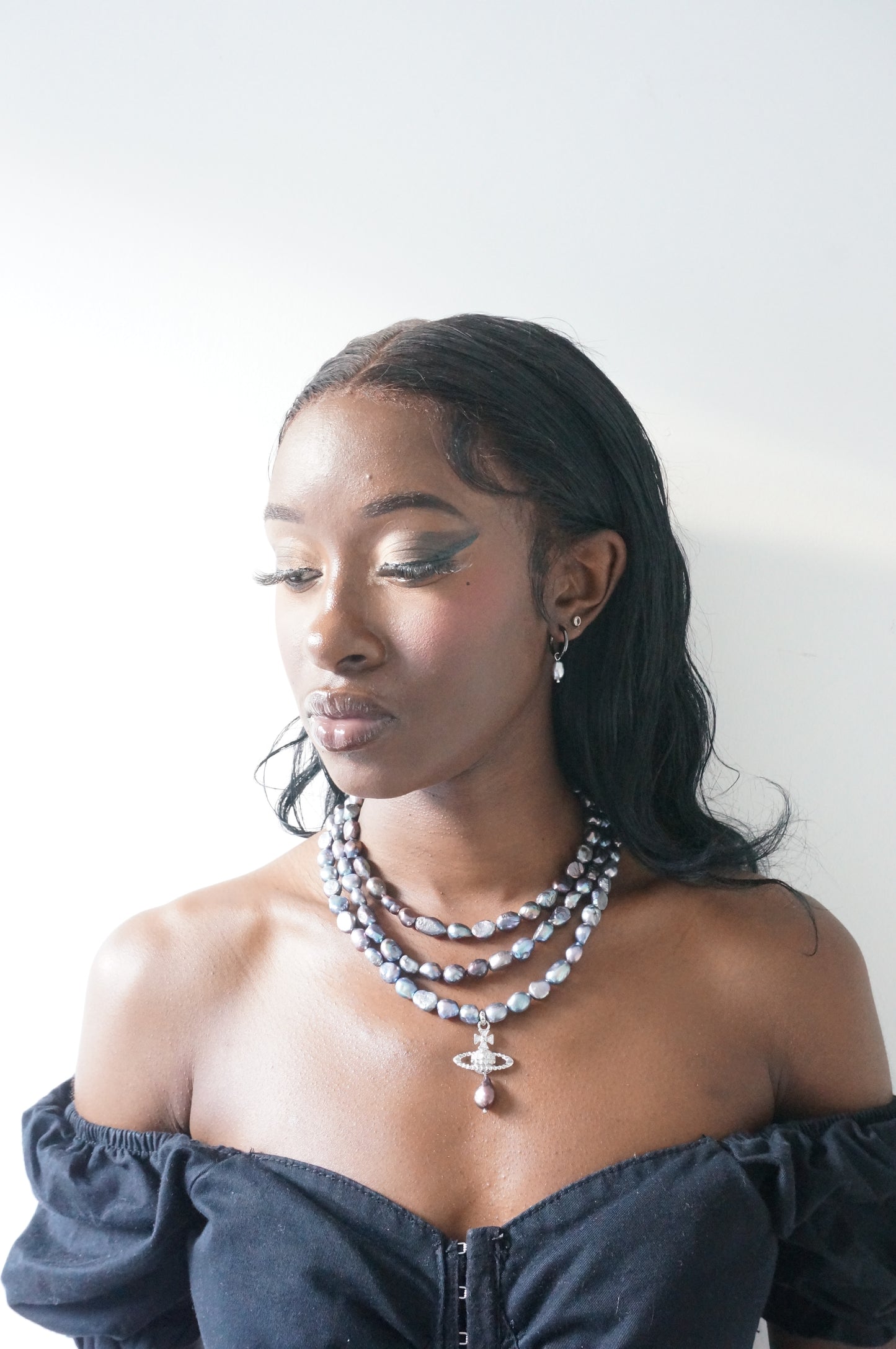 VICTORIA Three Layer Pearl / Black Pearl Necklace / Three Row Pearl Drop Choker