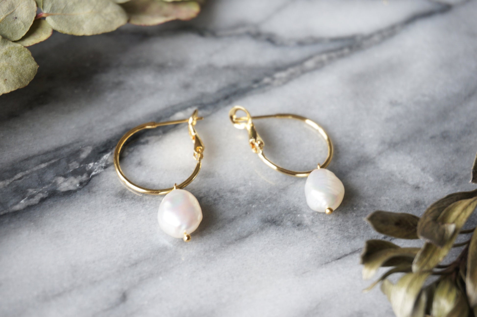 18k Gold Plated Hoop Baroque Pearl Earrings / Minimalist Pearl Earrings
