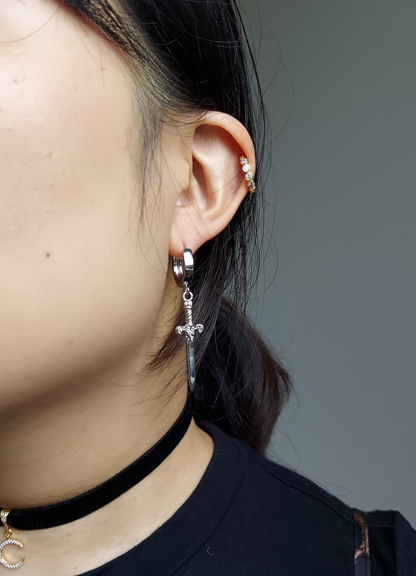 Gold/Silver Antique Dagger SINGLE Huggie Hoop Earring / Tarot Sword Earring SINGLE