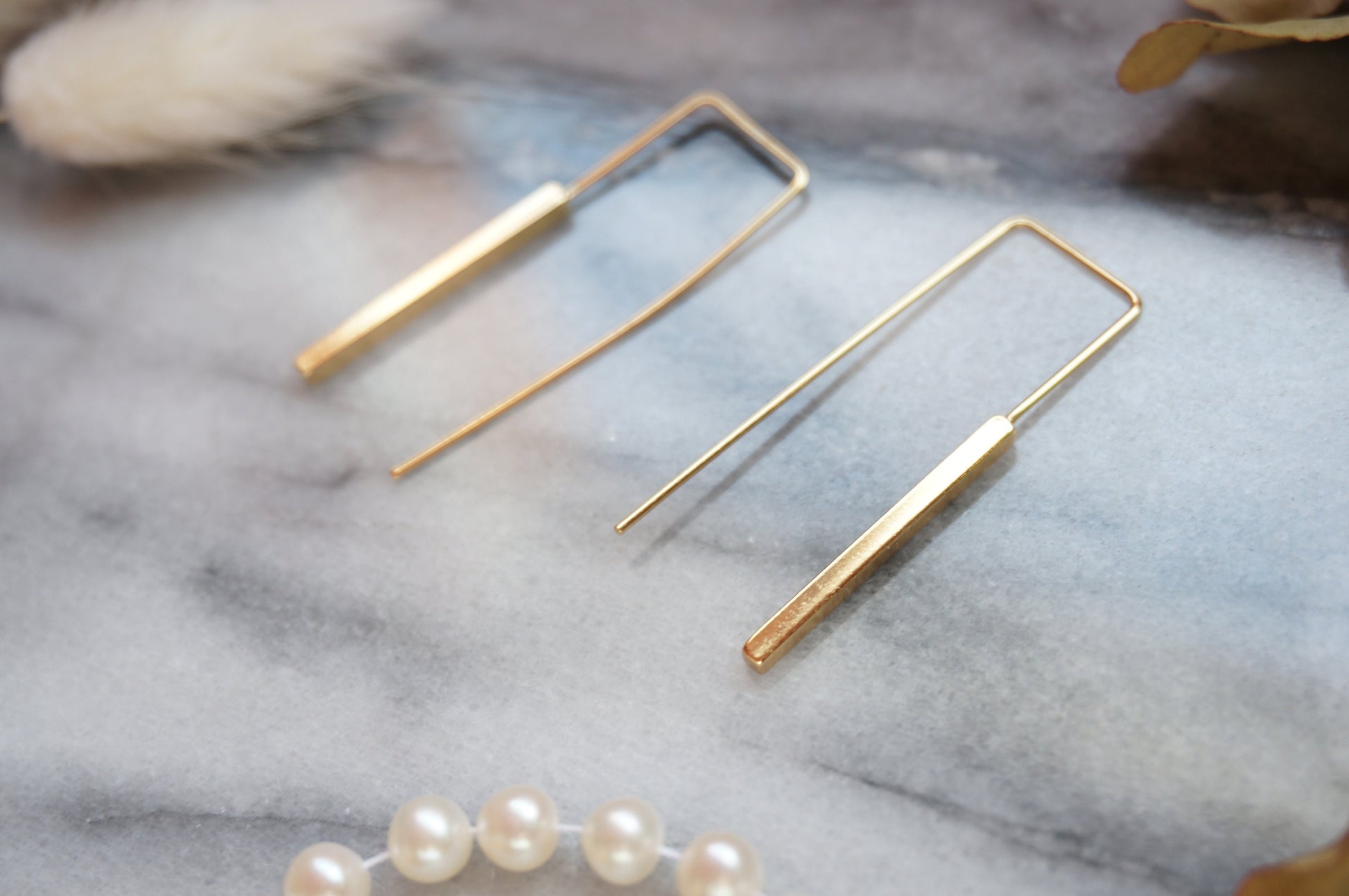 Minimal Geometric Gold / Silver Threader Earrings