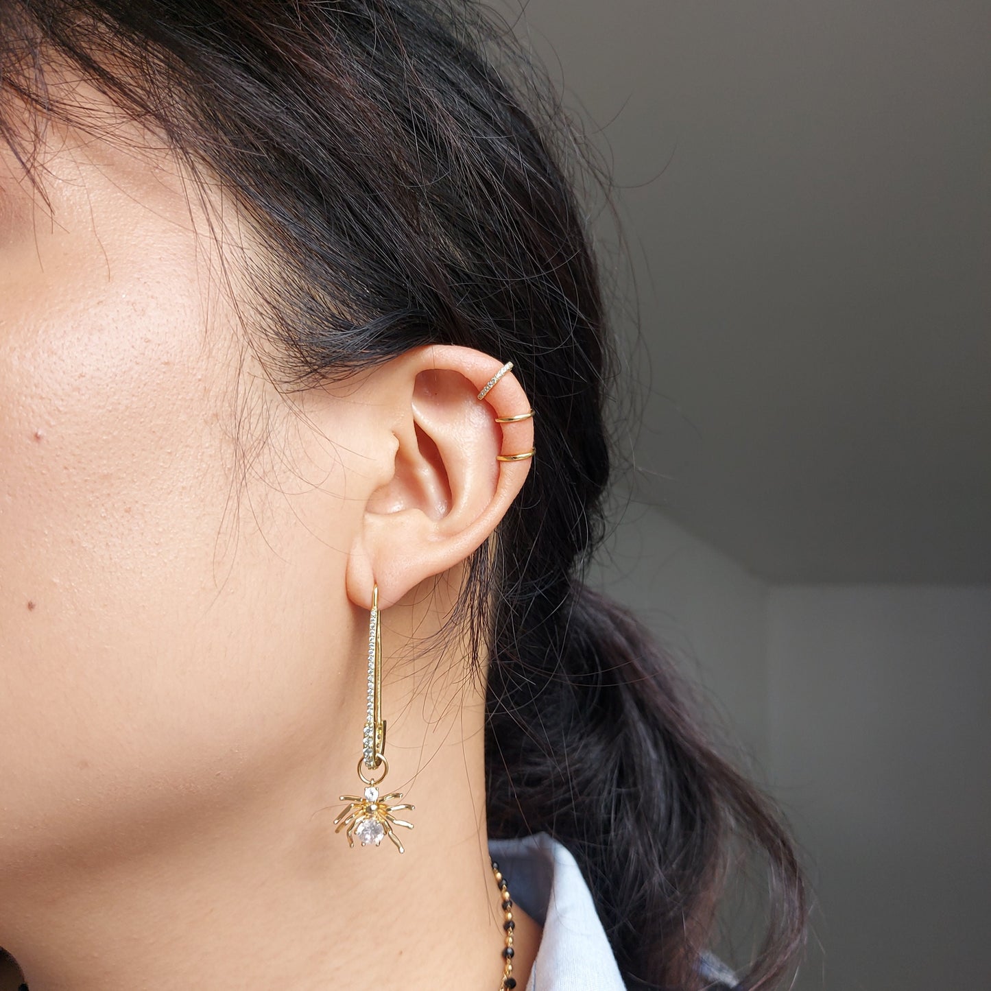ARACHNO Safety Pin and Spider Earrings (Gold/Silver)