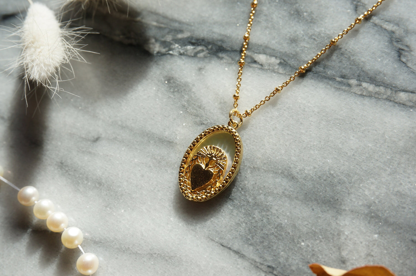 Gold Sacred Heart Mother of Pearl Dainty Necklace