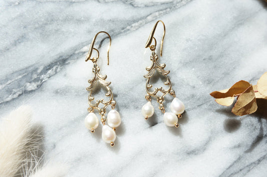 EDWINA Filigree Teardrop Freshwater Pearl Earrings / Bridal Pear Earrings