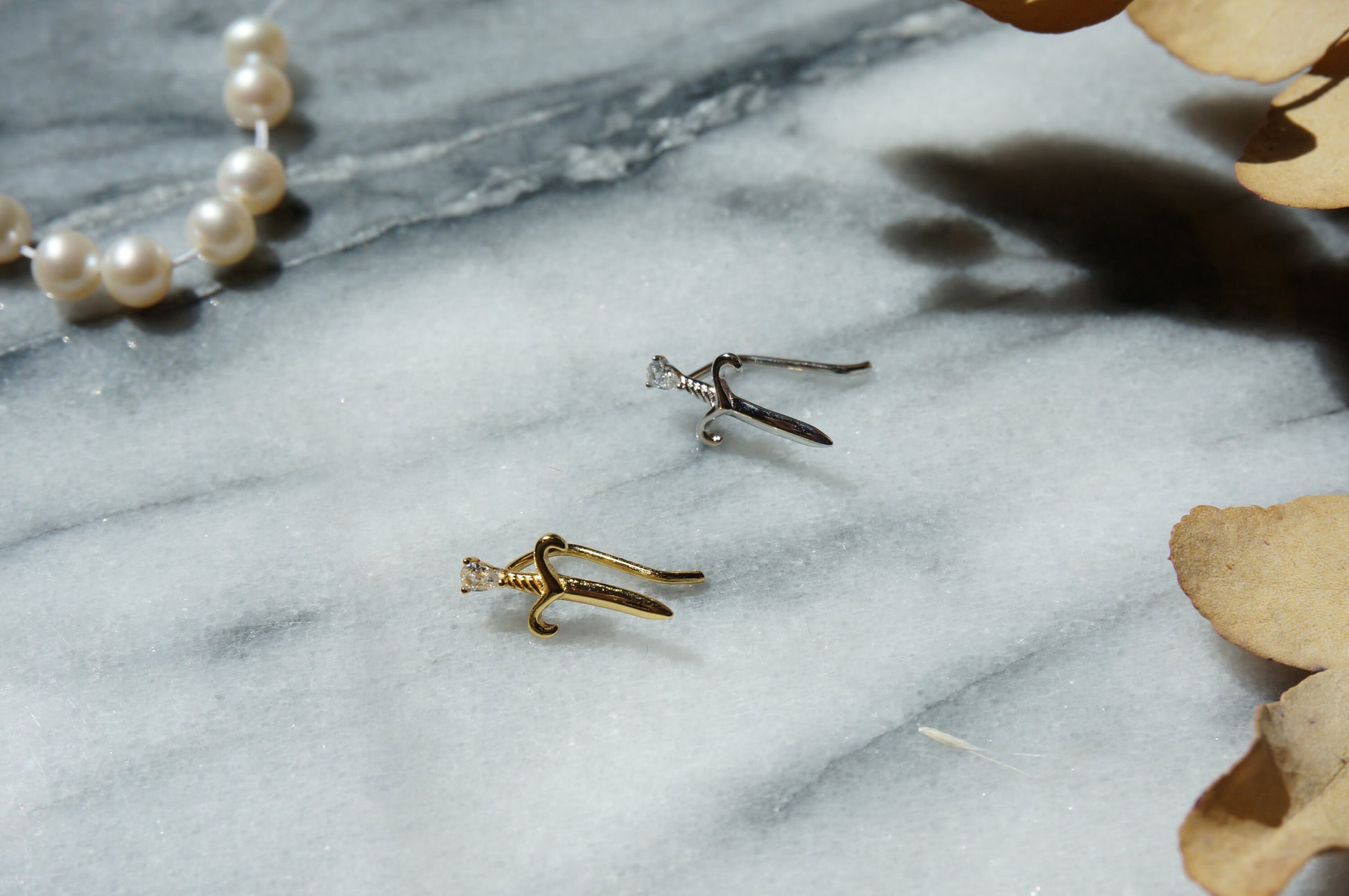 Dainty Dagger Climber SINGLE Earring 925 Sterling Silver Gold/Silver