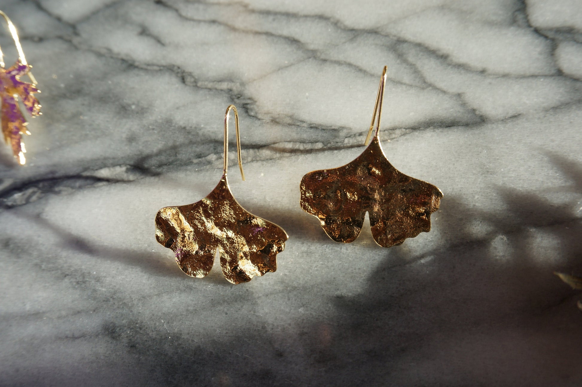 Botanical Hammered Leaf Earrings / Ginkgo Leaf Earrings / Maple Leaf Earrings