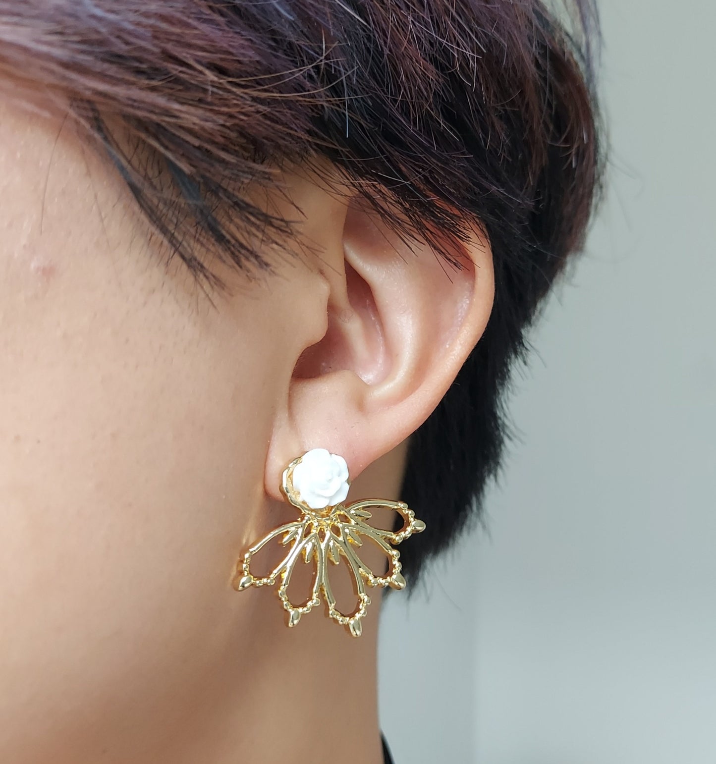 White Rose Gold Radial Stud Earrings