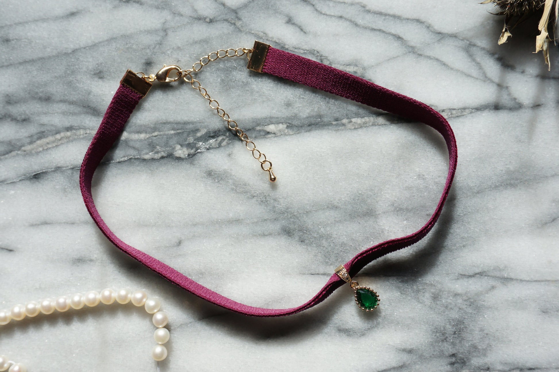 IVY Green Teardrop and Burgundy/Black Stretch Velvet Choker