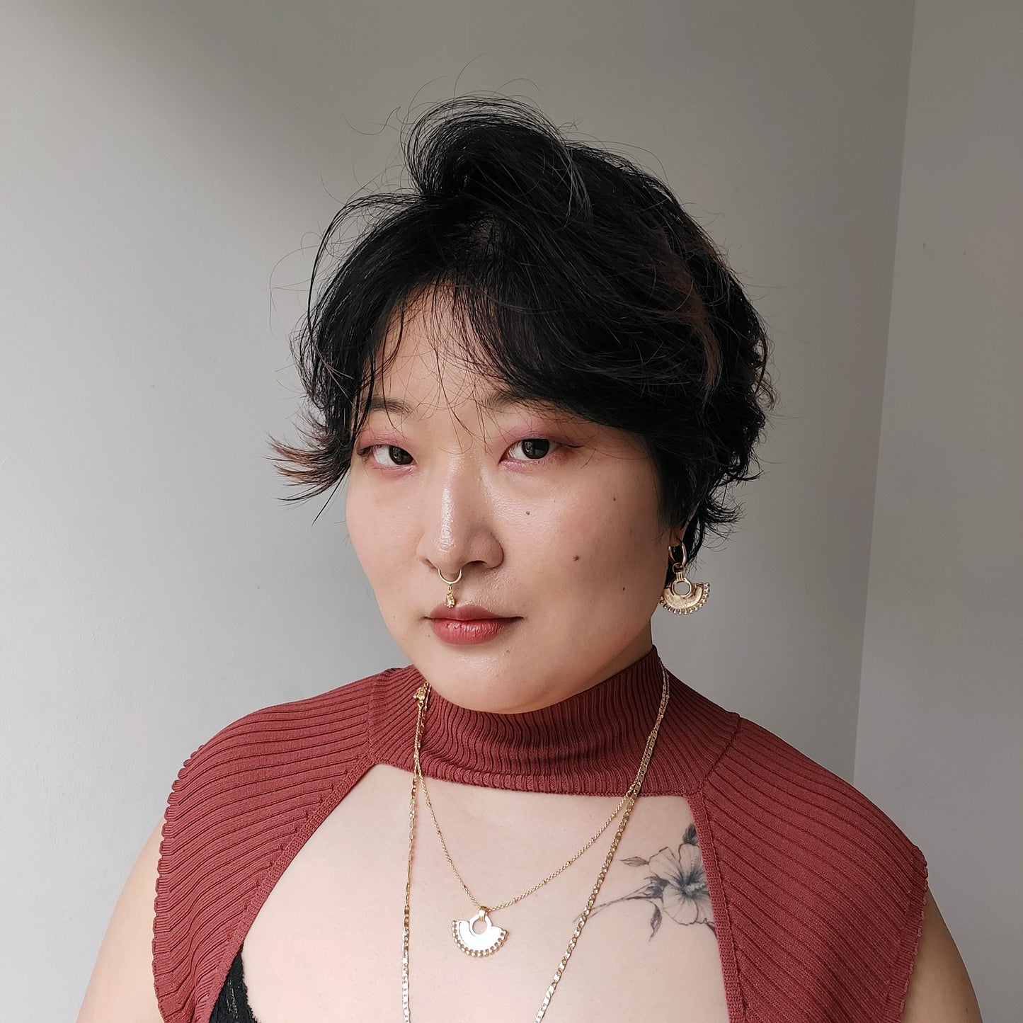 Dainty Septum Clip On Piercing / Teardrop Septum Clip on