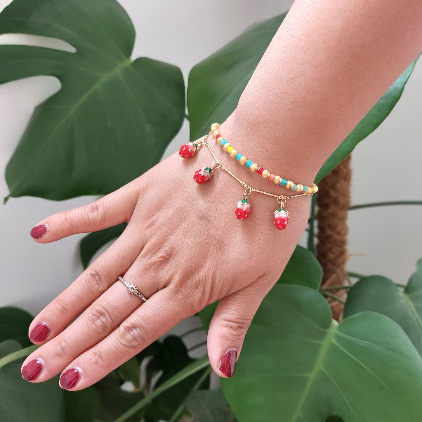 SHORTCAKE Strawberry Cluster Dainty Bracelet