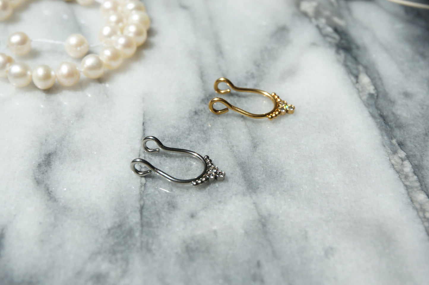 Triple Gem Septum Clip On Piercing / Teardrop Septum Clip On / Fake Piercing