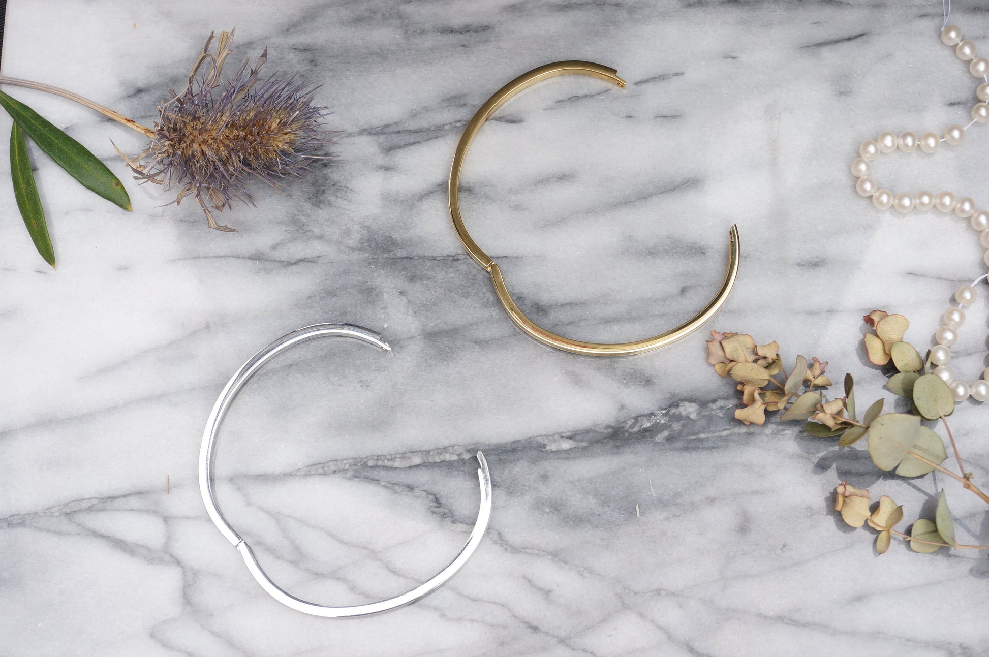 Minimal Silver / Gold Hinge Close Bangle / Bracelet
