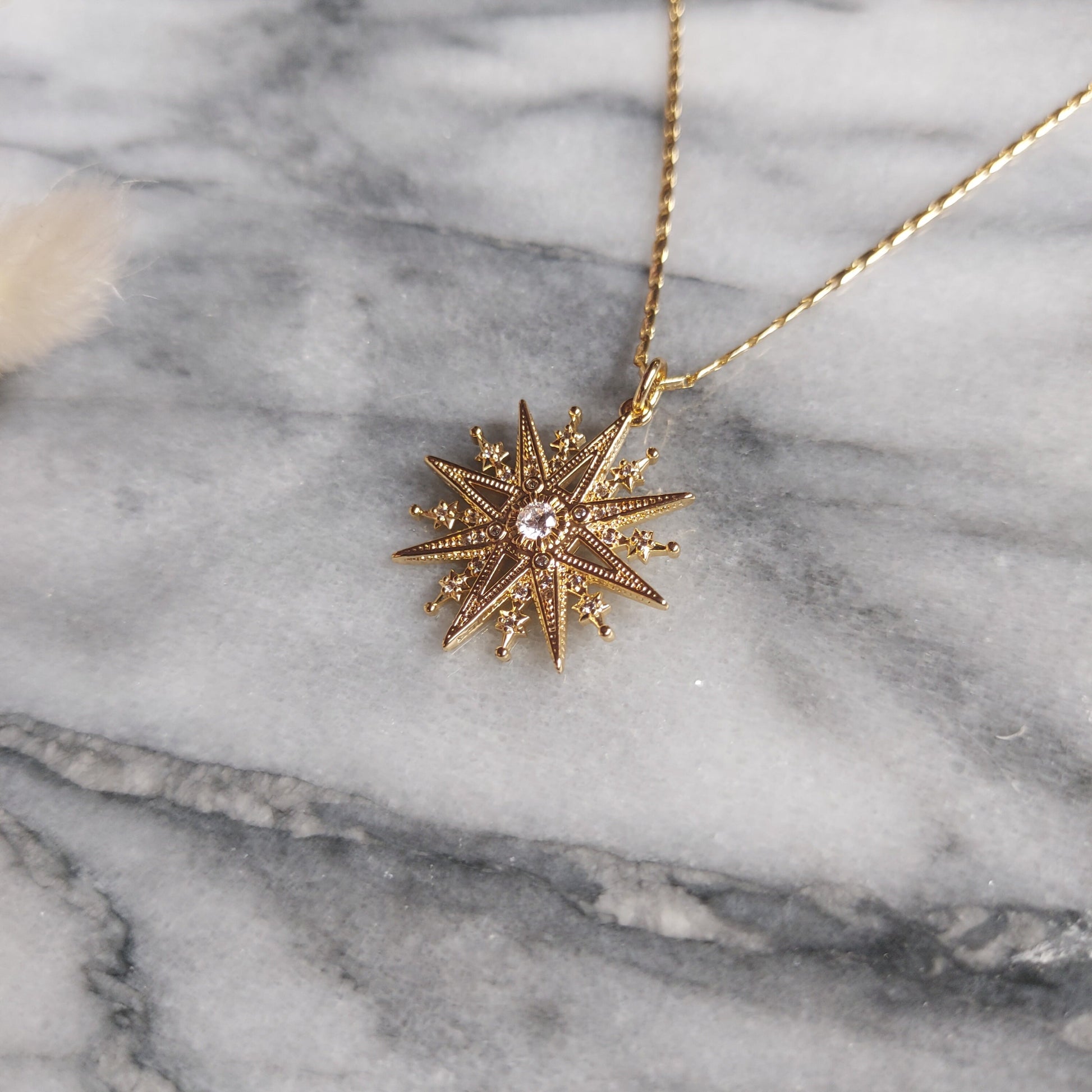 SOLEIL Gold Celestial Star/Sun Necklace
