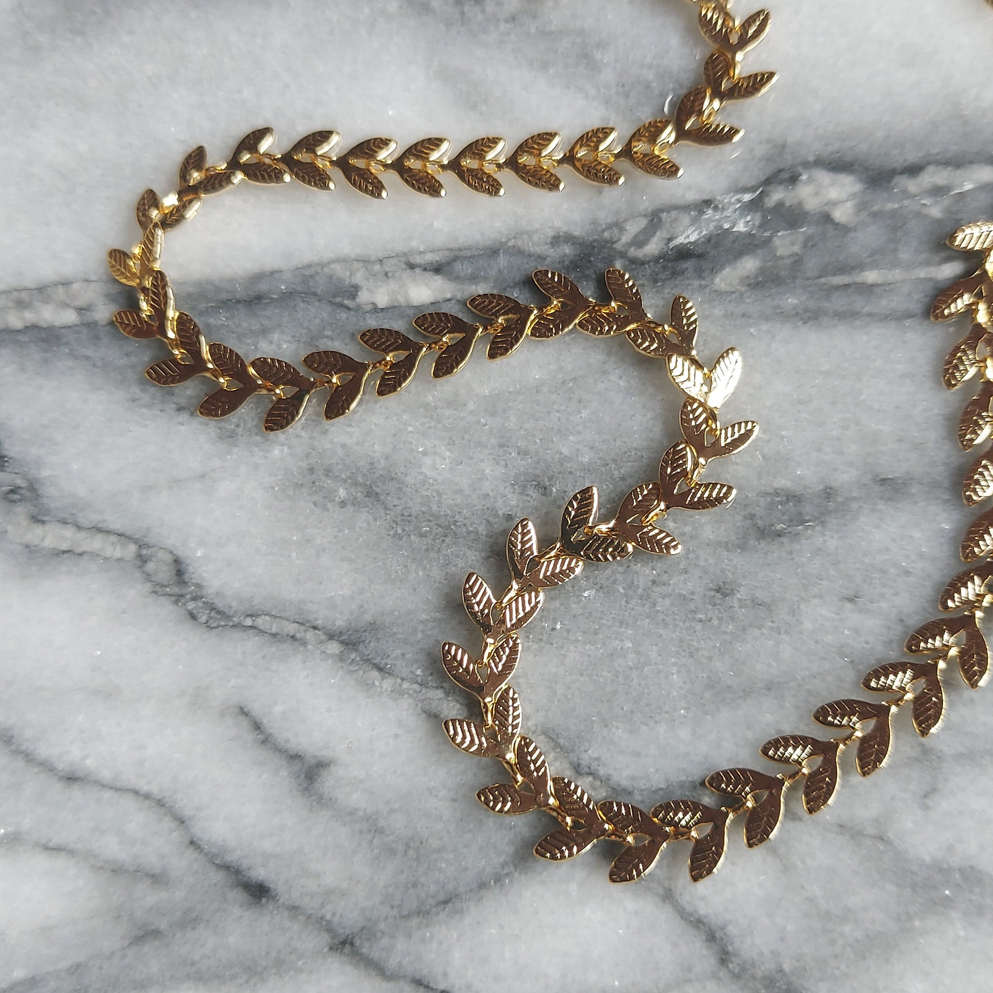 Gold / Silver Leaf Chain Necklace / Gold Silver Choker / Leaf Necklace