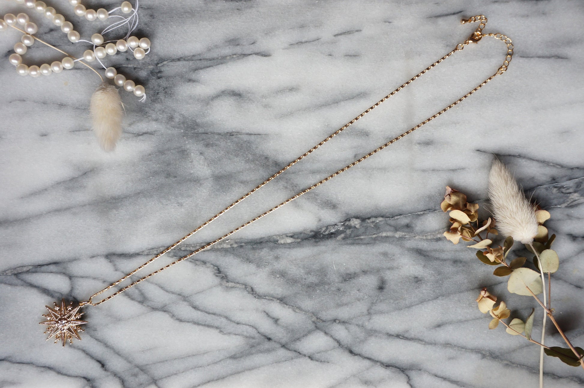 SOLEIL Gold Celestial Star/Sun Necklace