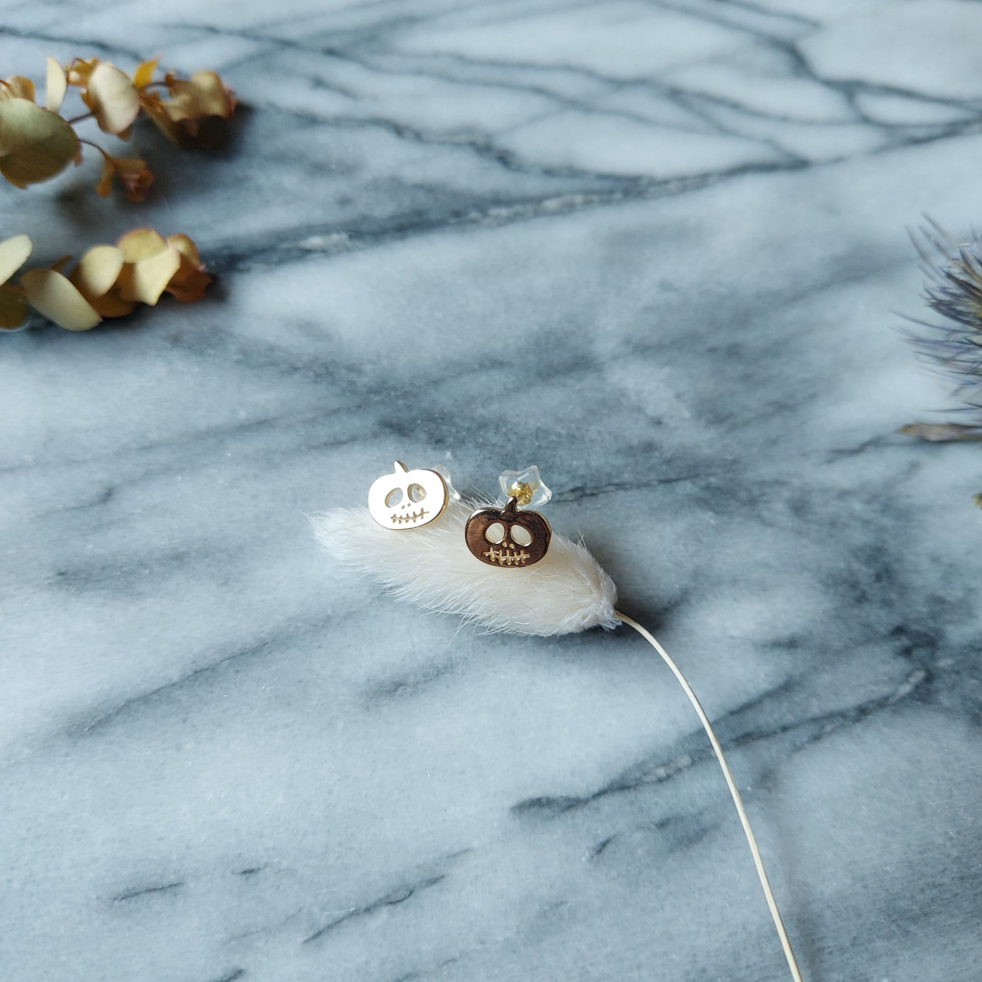 JACK Gold Pumpkin Studs / Halloween Earrings / Jack o'Lantern Earrings