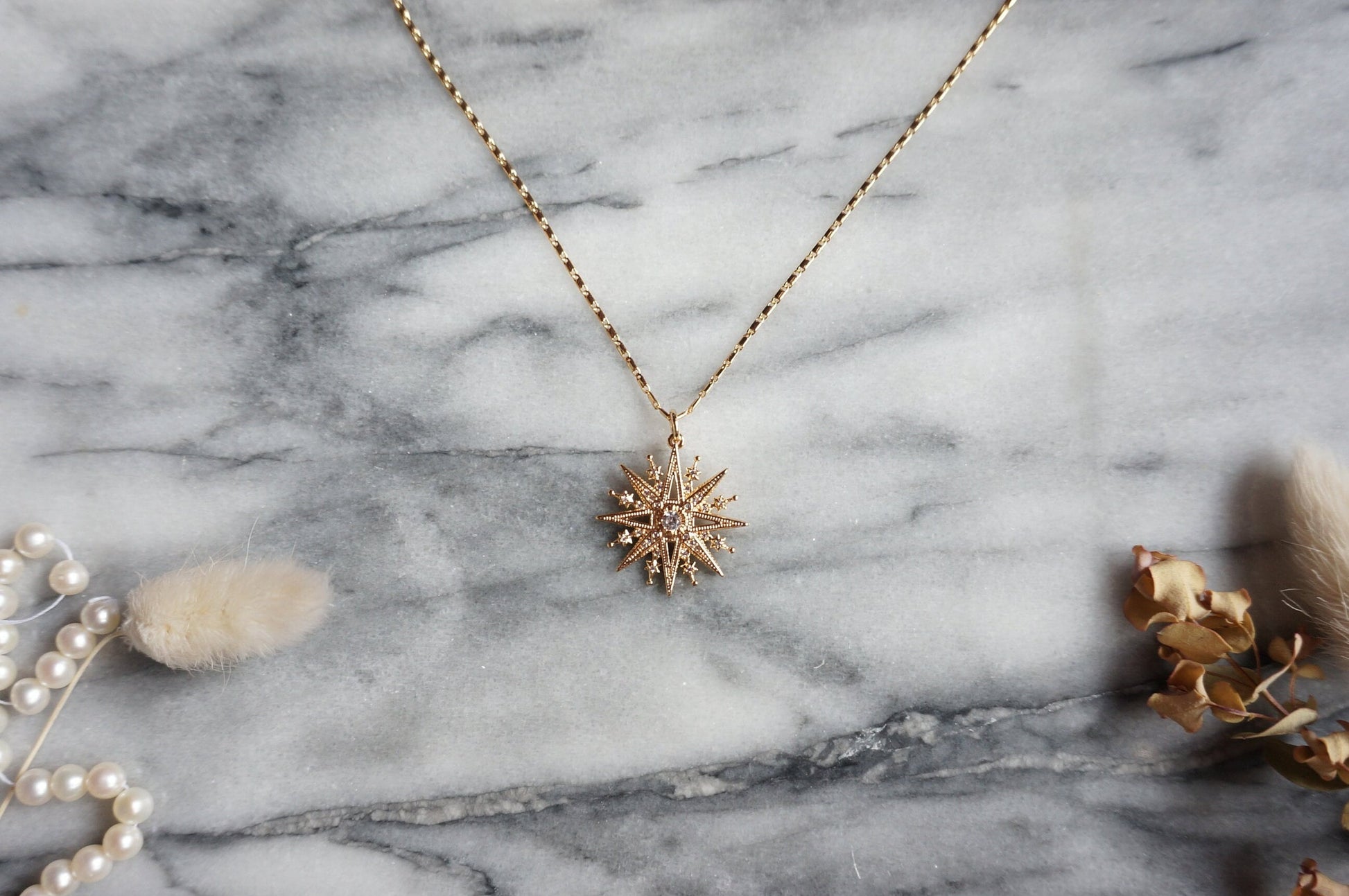 SOLEIL Gold Celestial Star/Sun Necklace