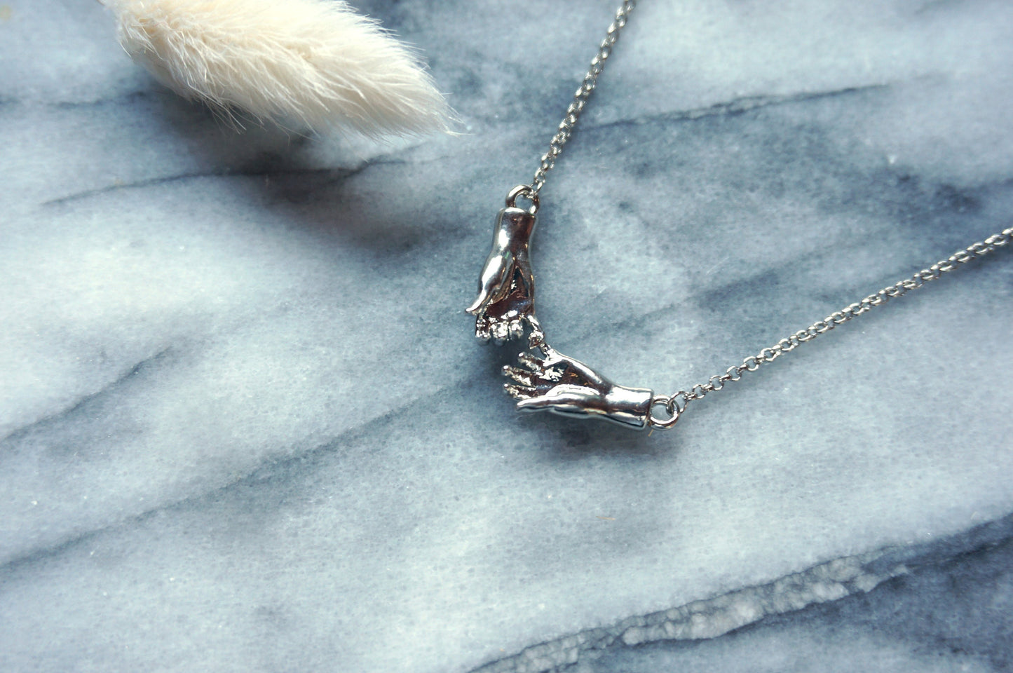 PROMISE Hand Holding Hand Gold / Silver Plated Chain Necklace