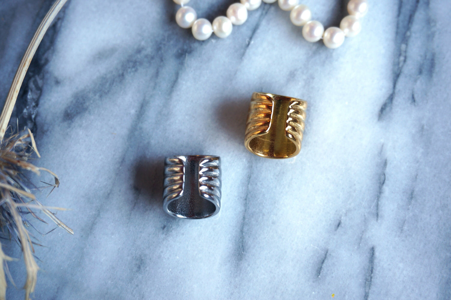 Alexei Minimal Chunky Gold/ Silver Ear Cuff Single