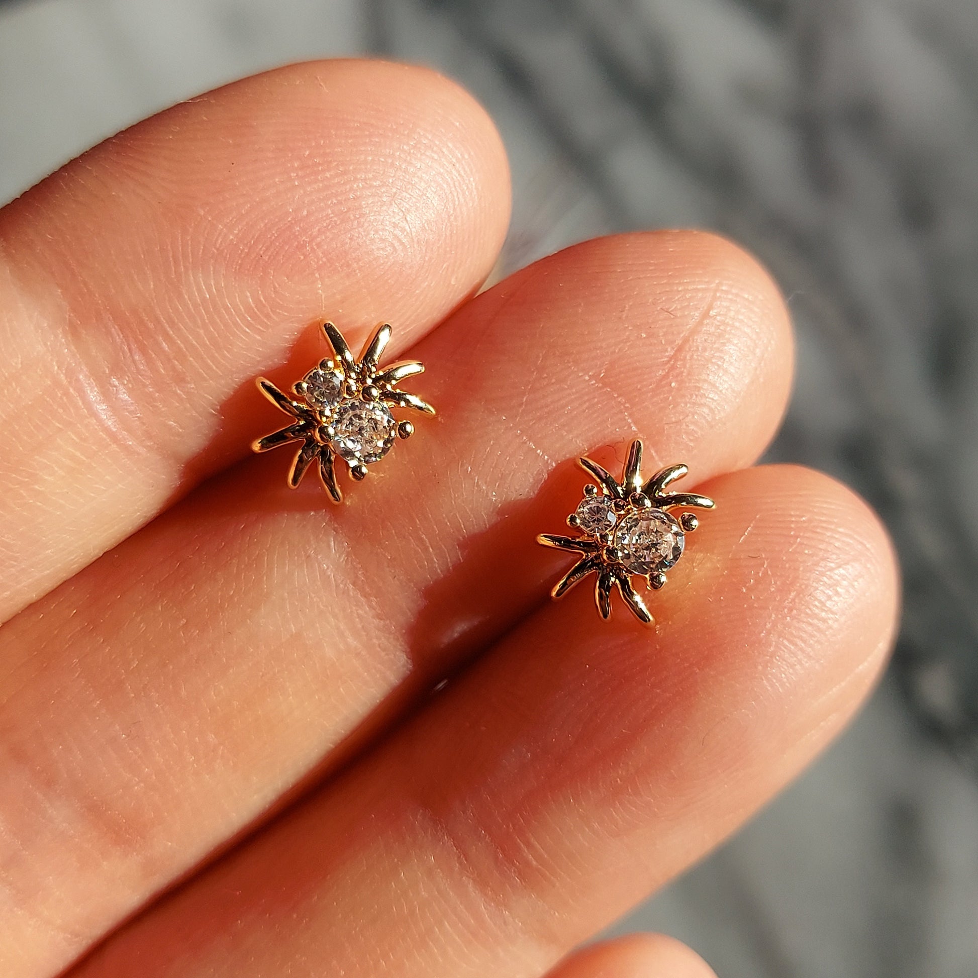 ARAGOG Tiny Spider Stud Earrings / Gold Spider Studs