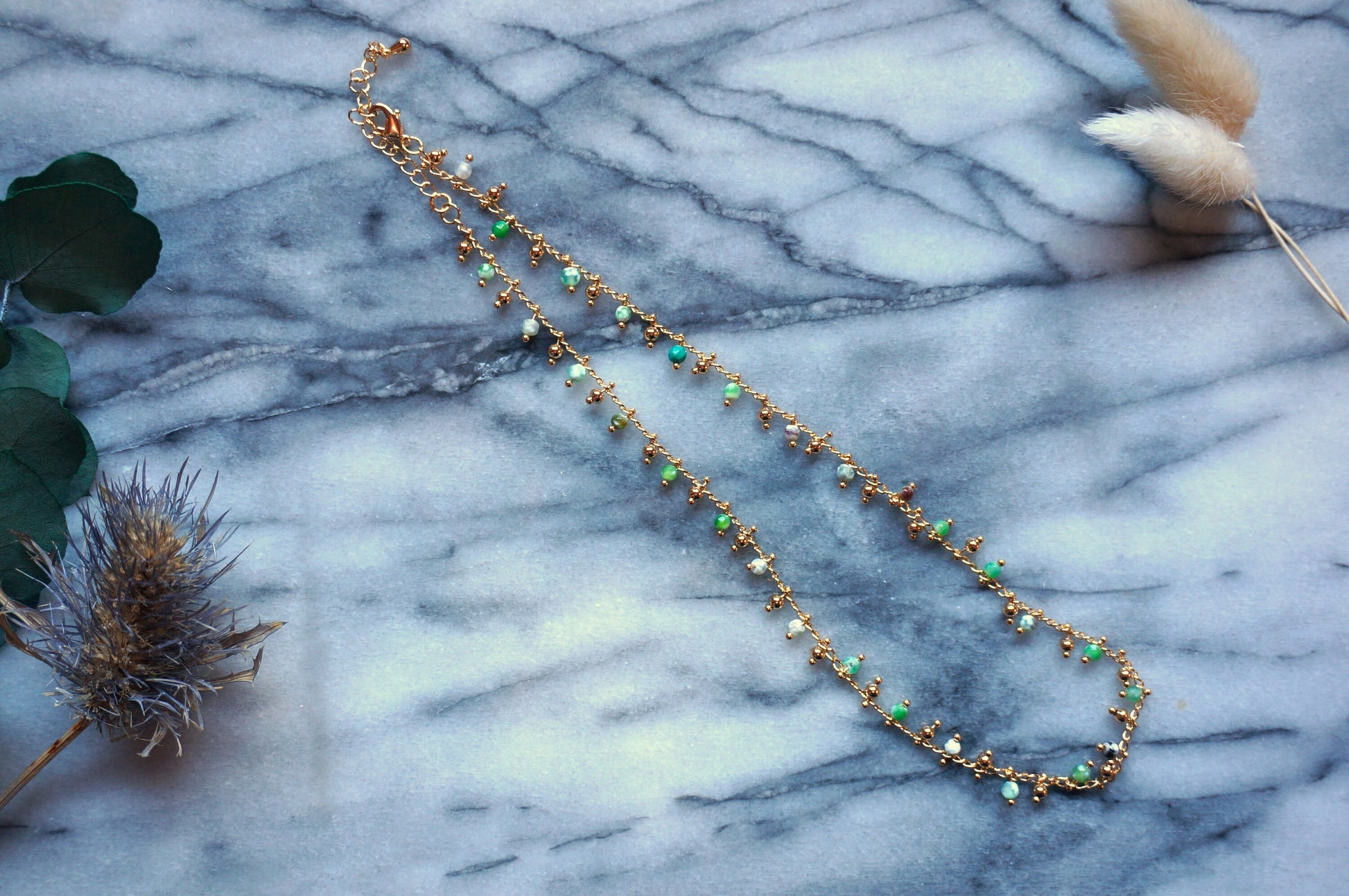 Gold Beaded Chain Choker in Green / Amber