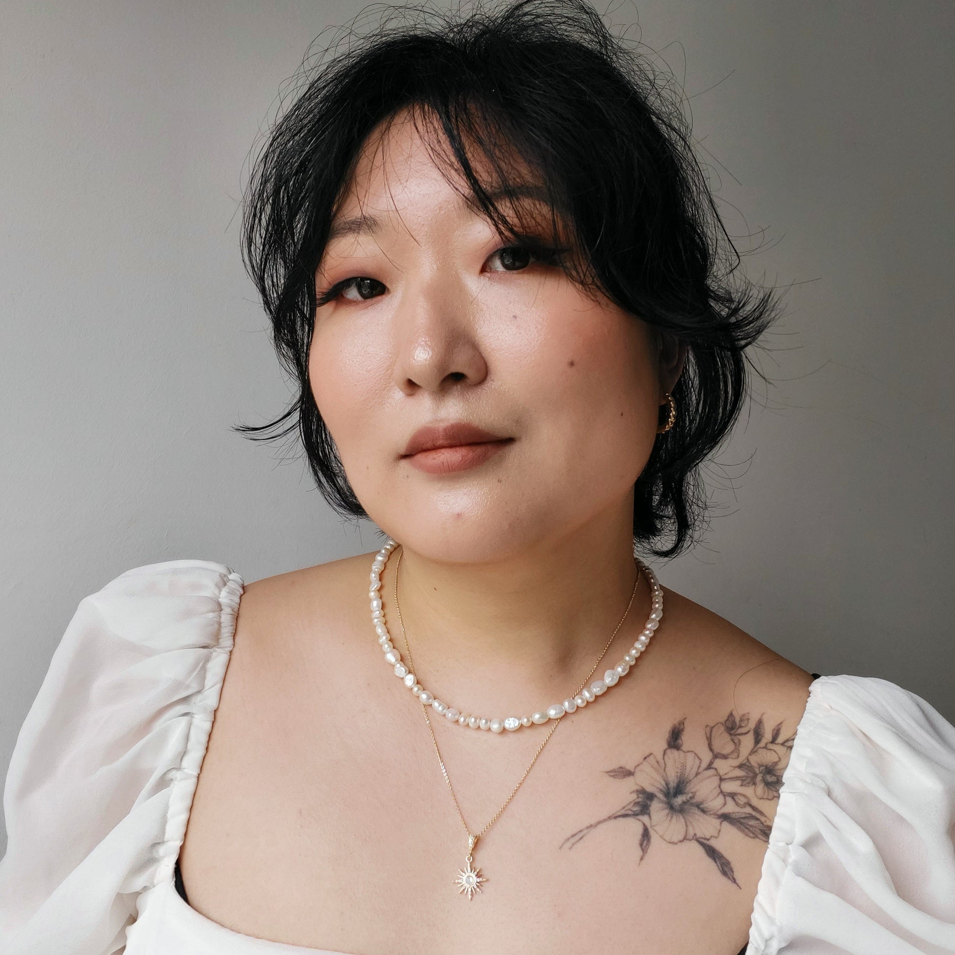 EOS Gold/Silver Sun/Moon Pendant Necklaces