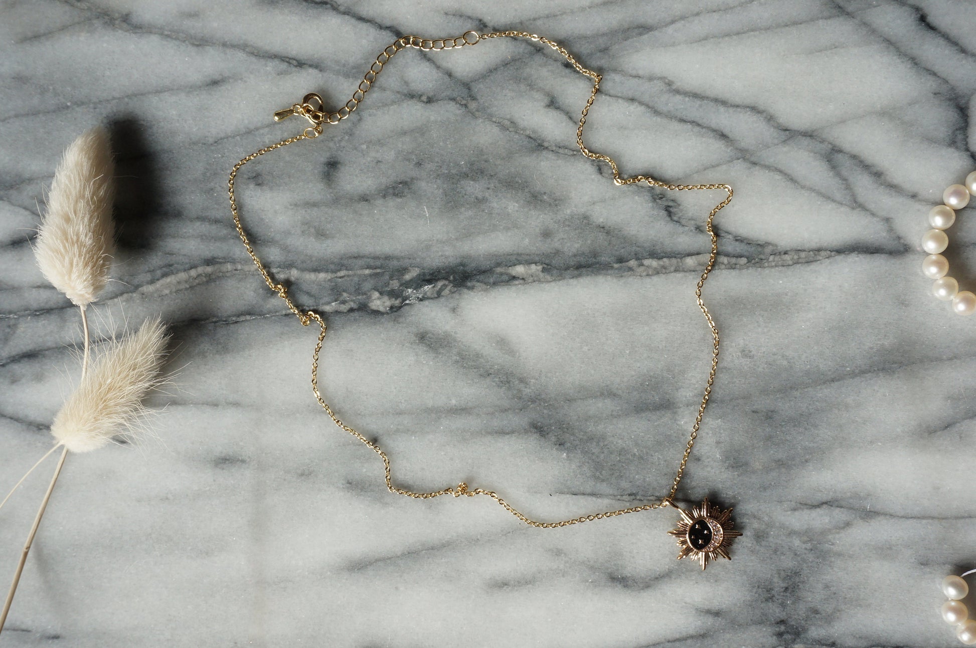 EOS Gold/Silver Sun/Moon Pendant Necklaces