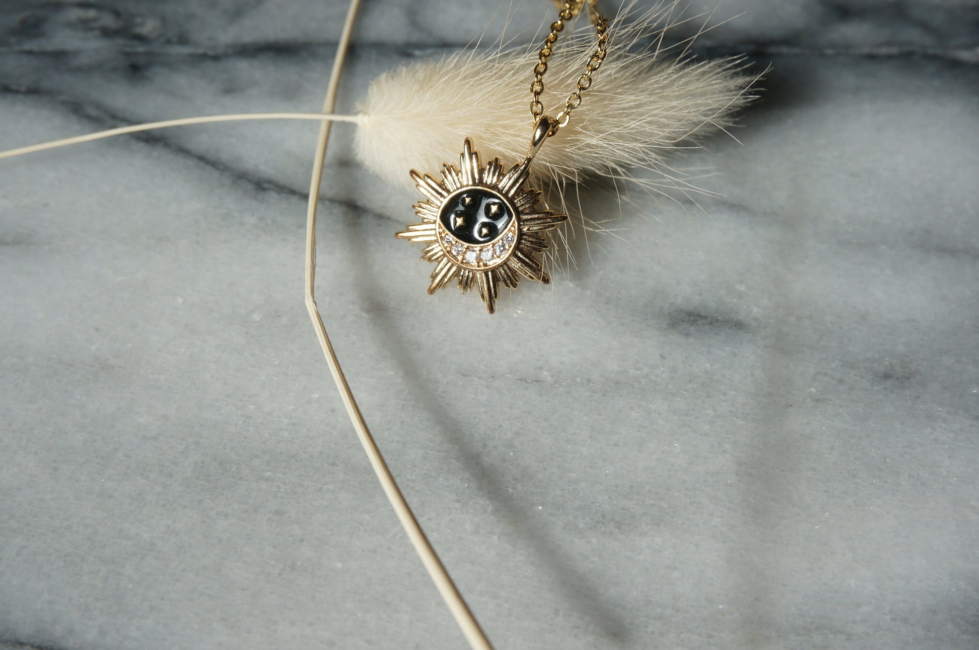 EOS Gold/Silver Sun/Moon Pendant Necklaces