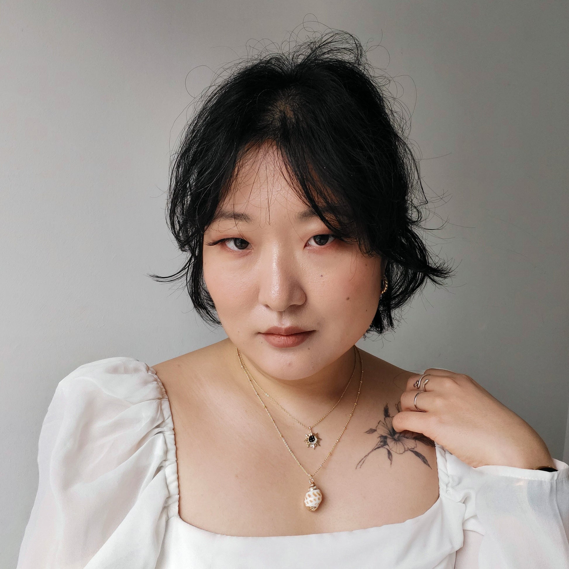 EOS Gold/Silver Sun/Moon Pendant Necklaces