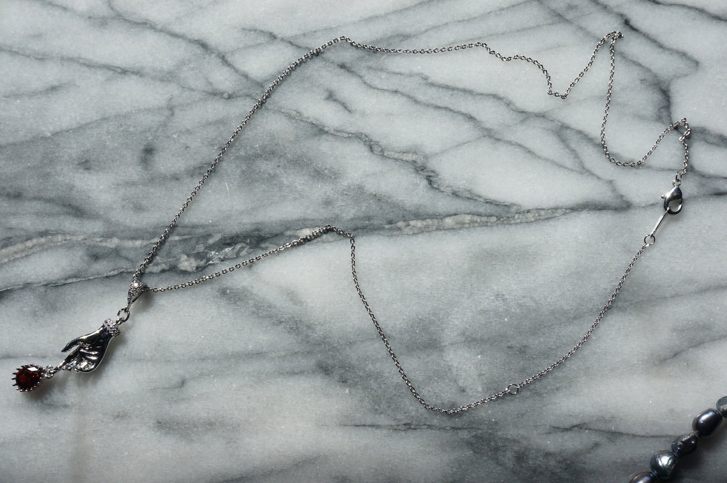 LADY MACBETH Gold / Silver / Black Hand and Blooddrop Dainty Necklace