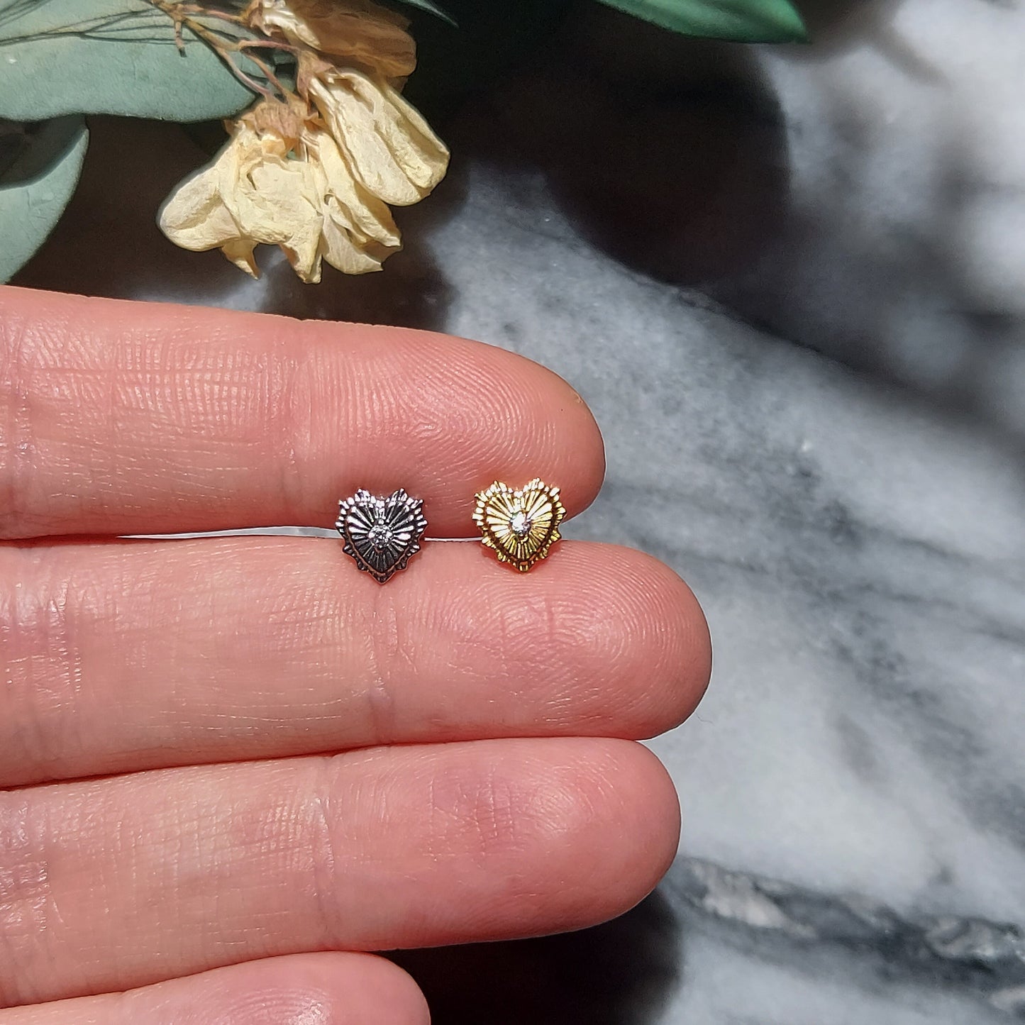 Dainty screw on flat back studs Sacred Heart / Snake/ Moon/ Star/ Earlobe/ Tragus/ Conch/ Helix in Gold/ Silver