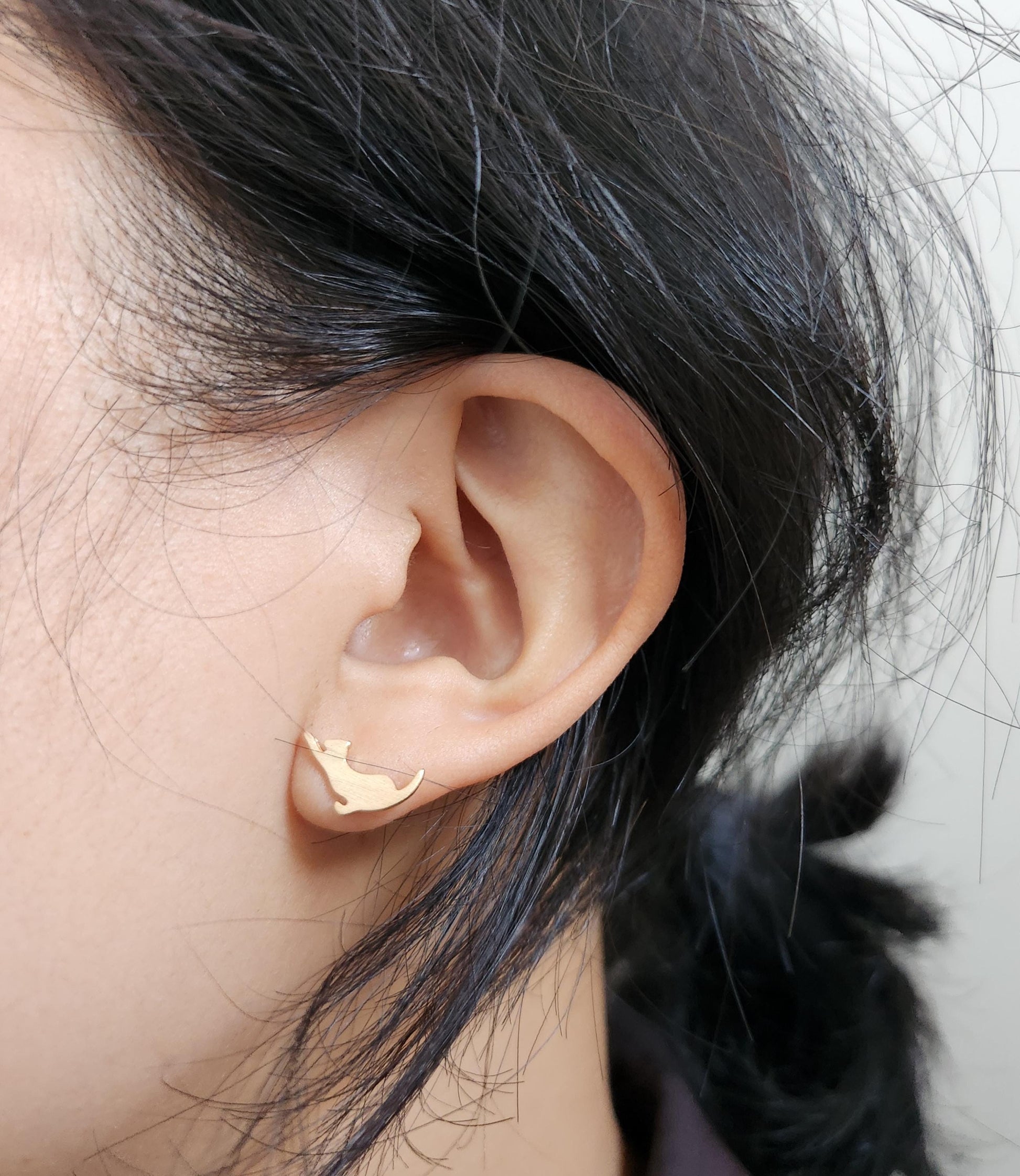 Cat Gold Stud Earrings
