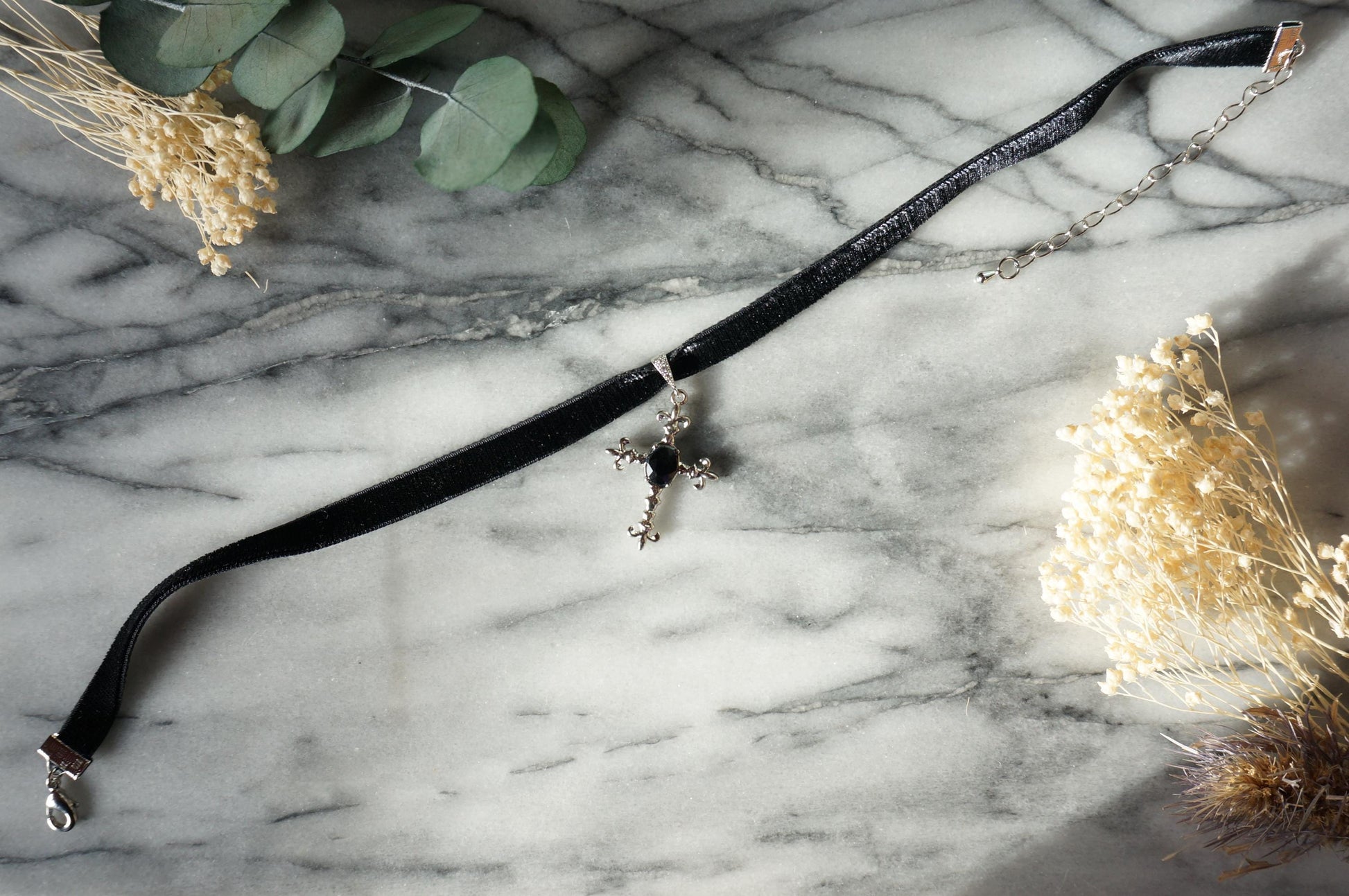 Edith Gold / Silver Black Velvet Choker