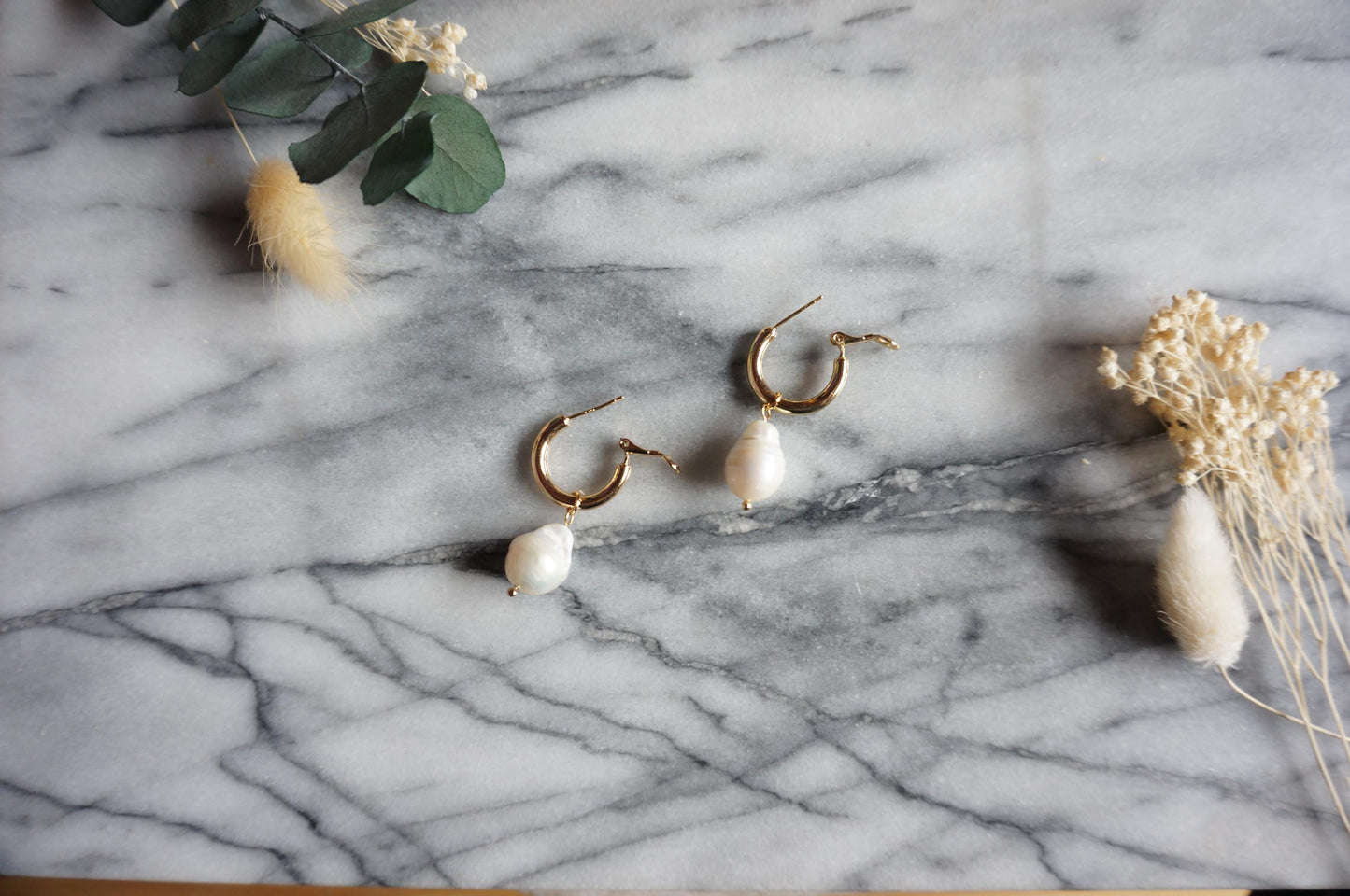VERMEER Antique Genuine Pearl Earrings / Freshwater Pearl Hoop Earrings