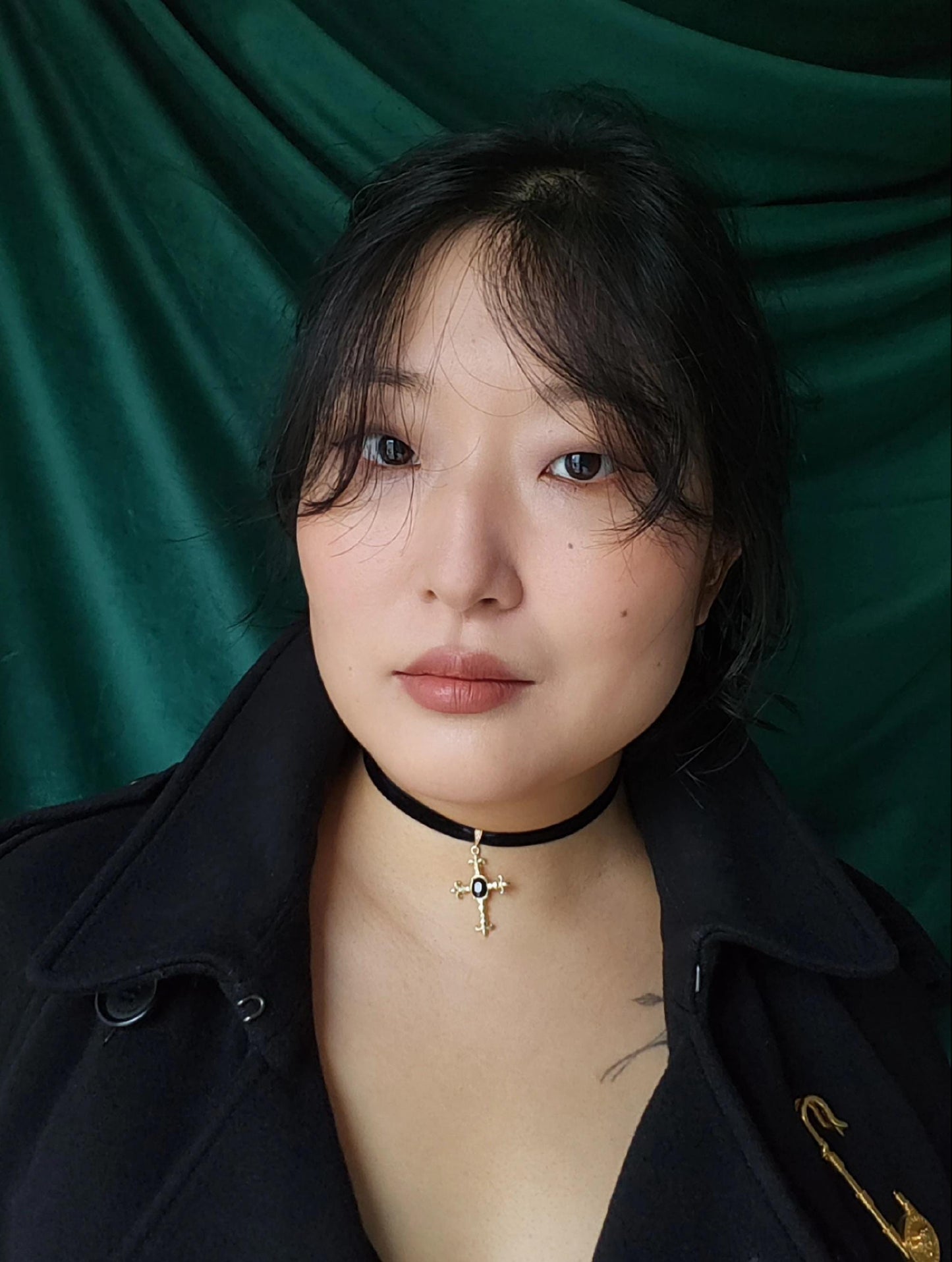 Edith Gold / Silver Black Velvet Choker