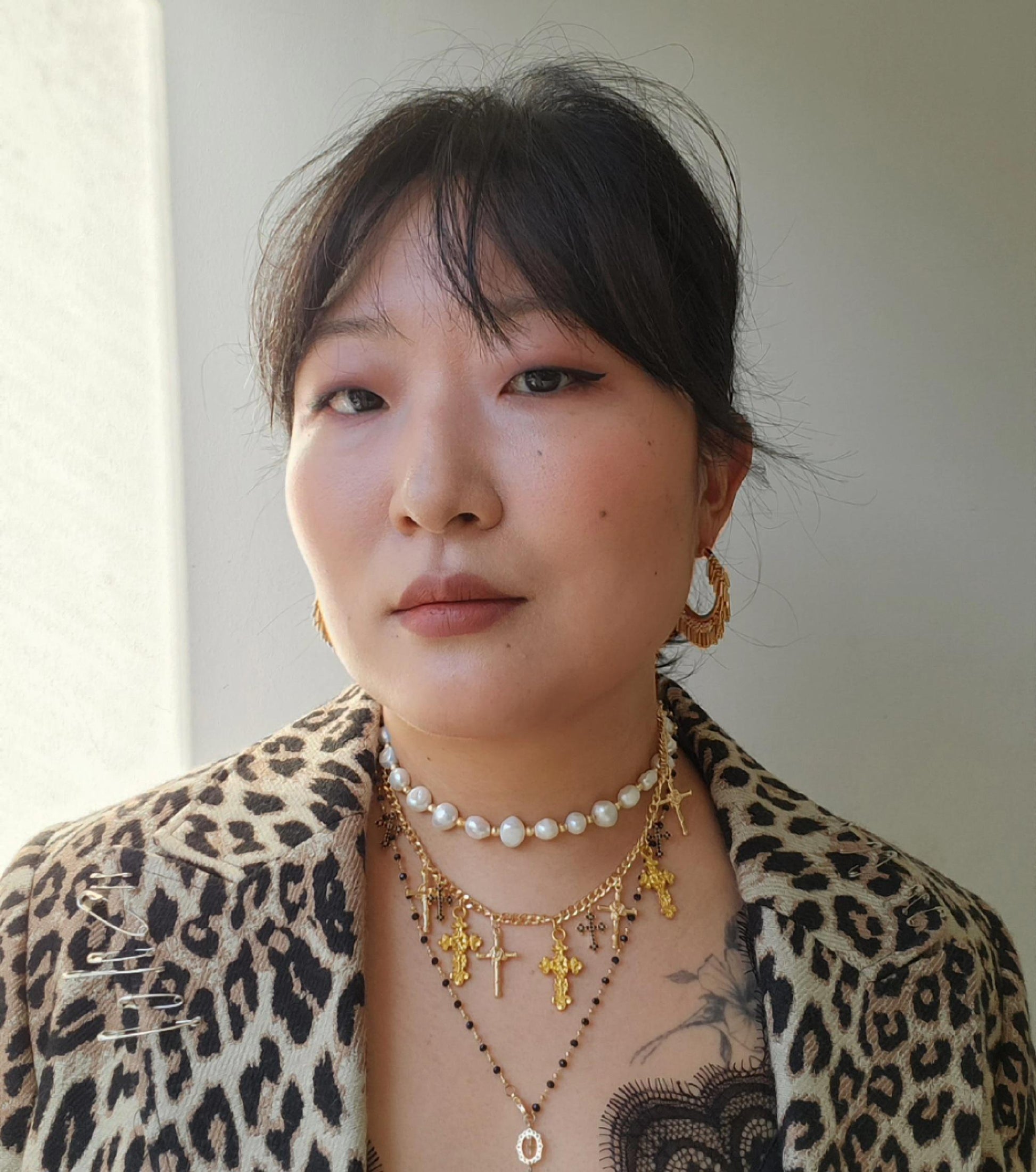 CRUZ Cross cluster gold necklace