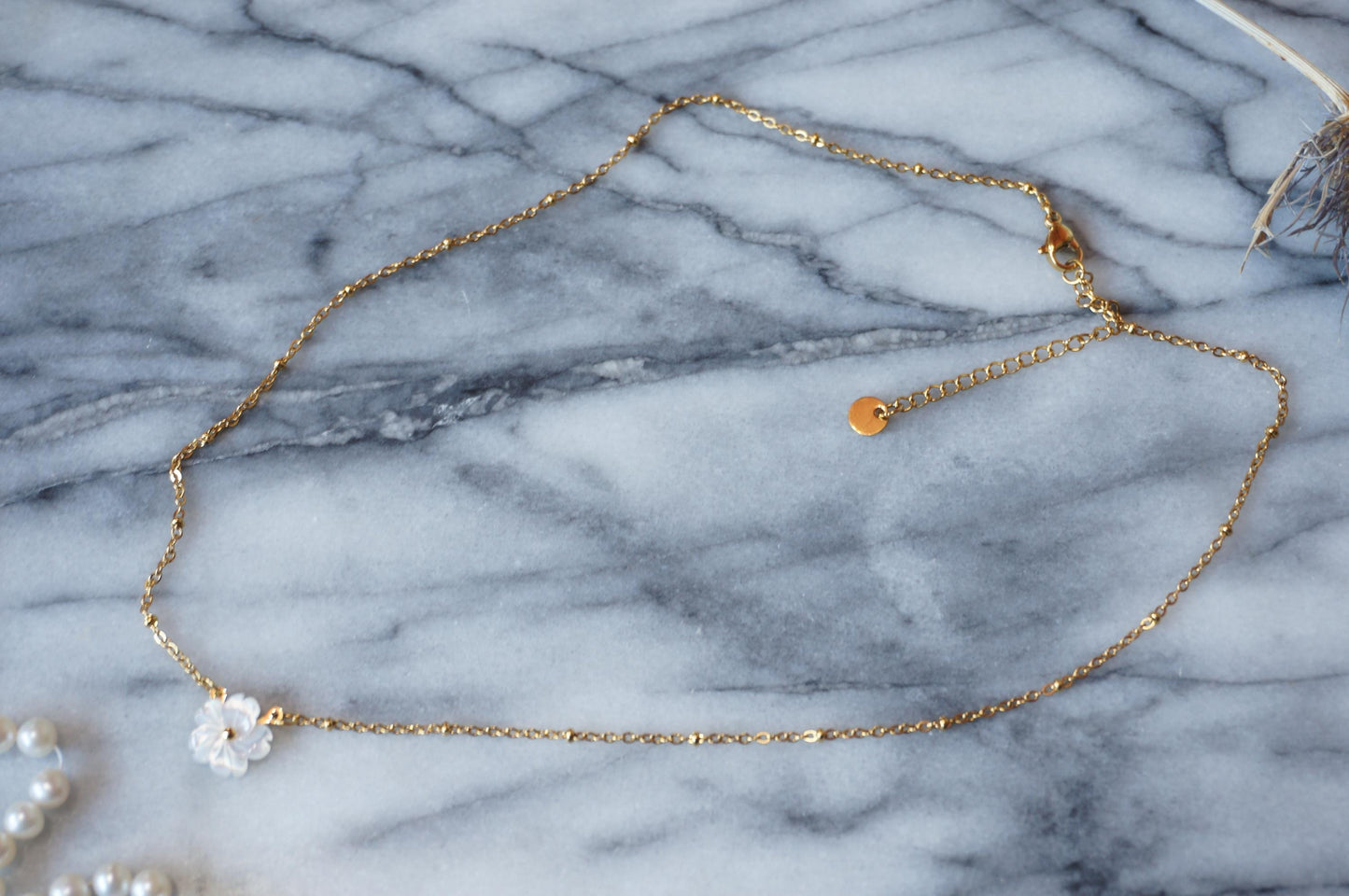 White Mother of Pearl Flower set