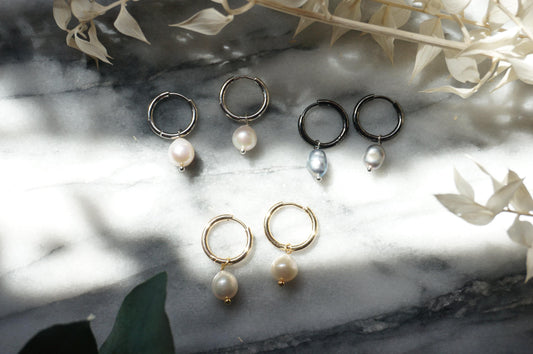 Teardrop Freshwater Pearl Minimal Huggie Hoop Earrings