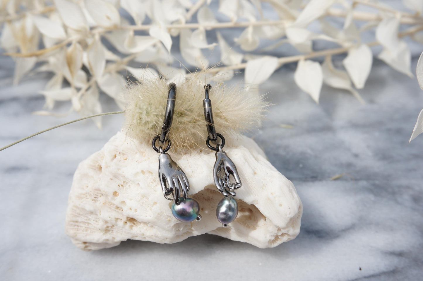 HAND-PICKED Teardrop Baroque Pearl and hand Hoop Earrings / Freshwater Pearl Unique Hoop Earrings