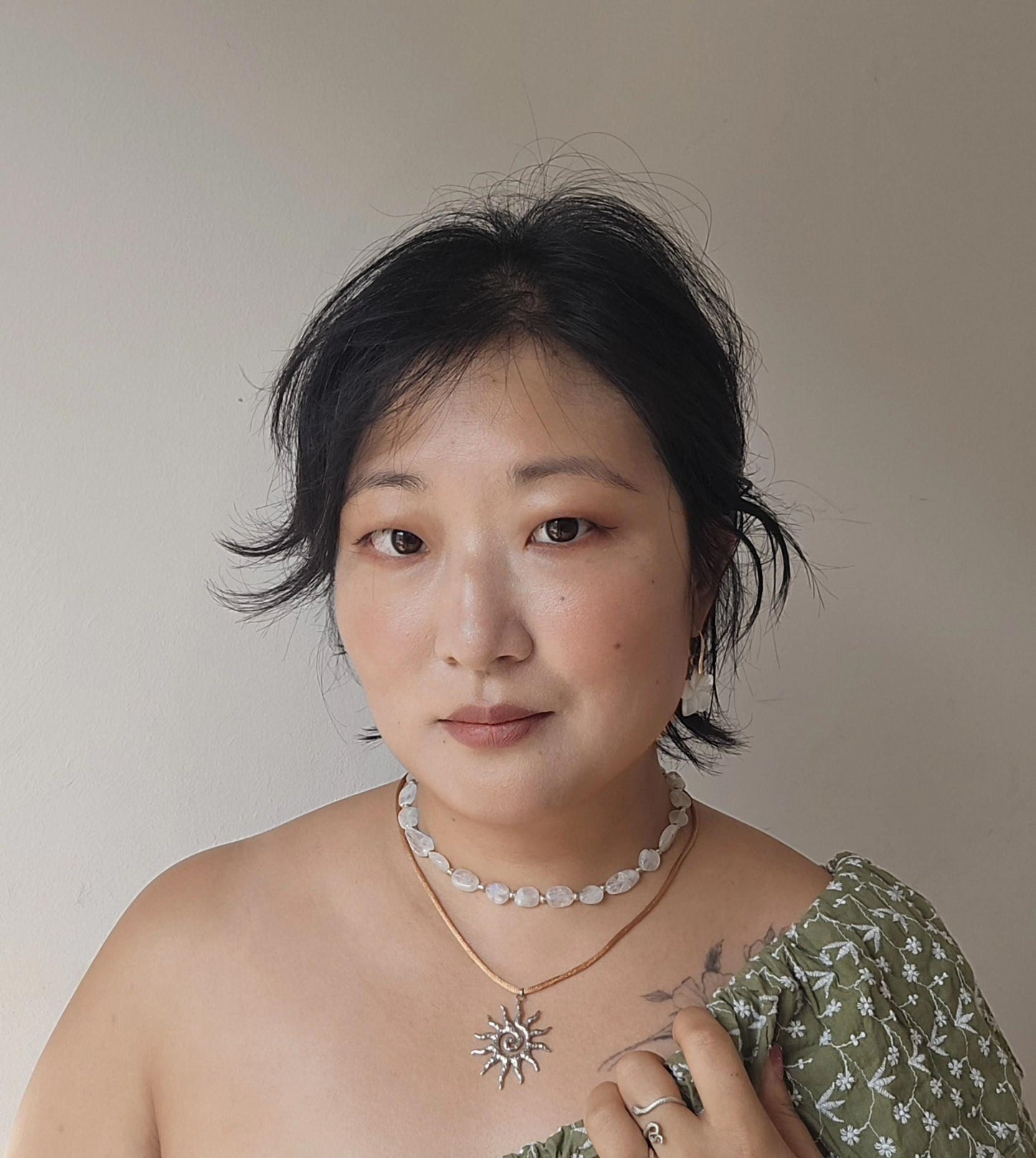 Semi-precious Stone Oval Bead Strand Necklaces / Blue, White Stone Bead Necklaces