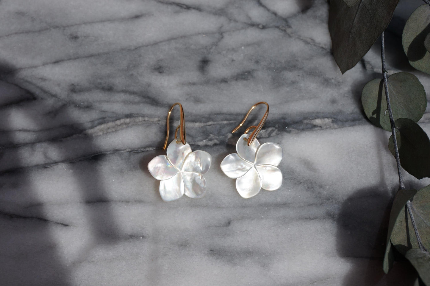 Pearl Hibiscus dangle earrings