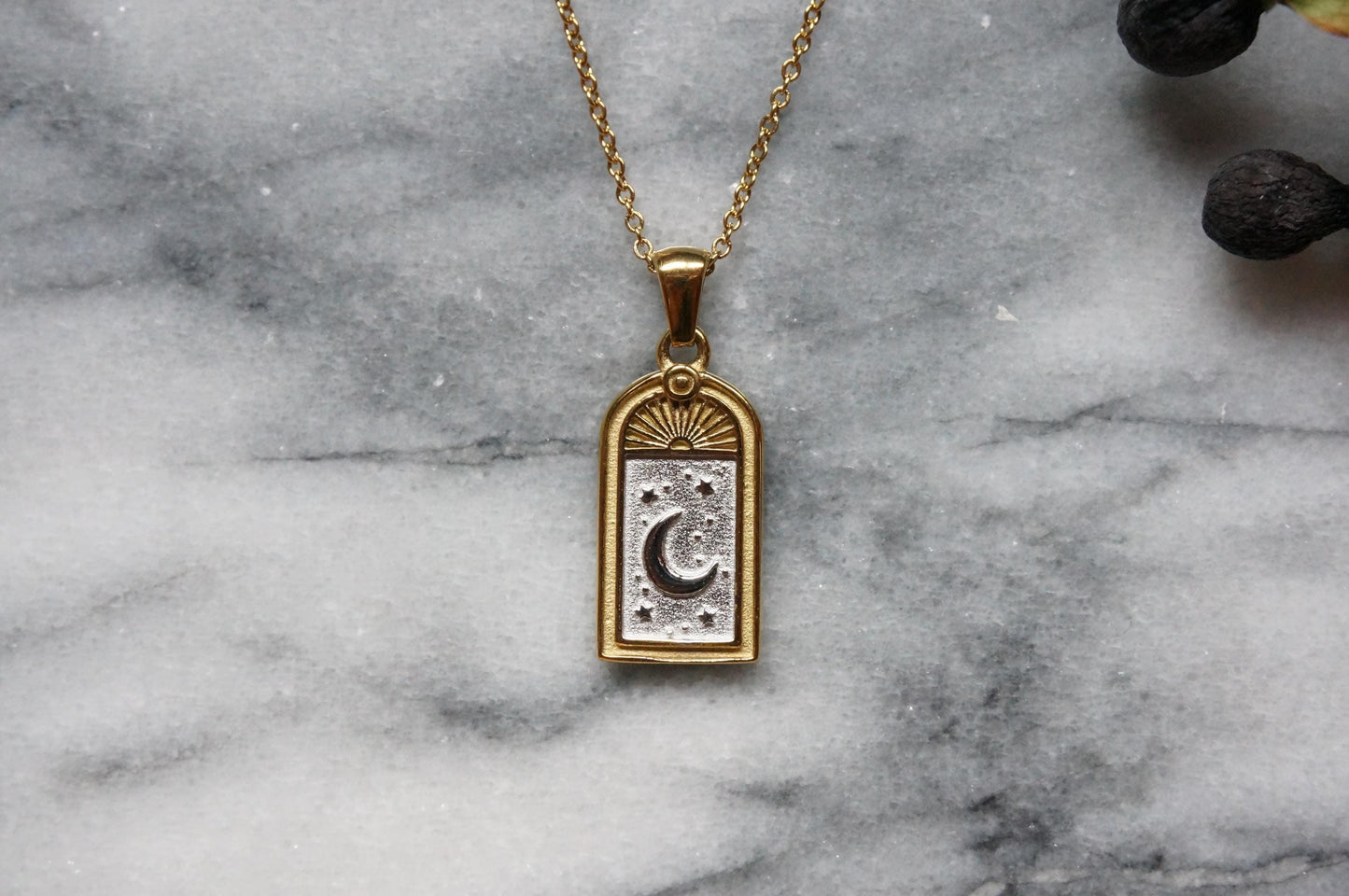 Moon and Heart Window Pendant Necklace / Gold/Silver Window Necklace