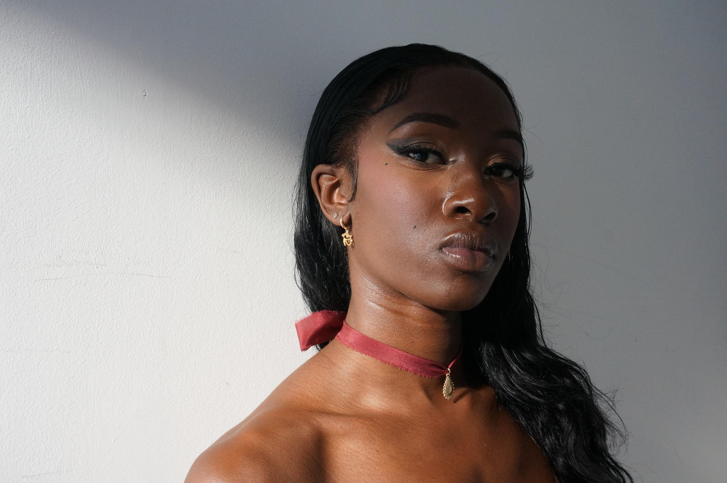 Ornate Teardrop 100% Silk Ribbon Choker / Green/Burgundy Ribbon Choker