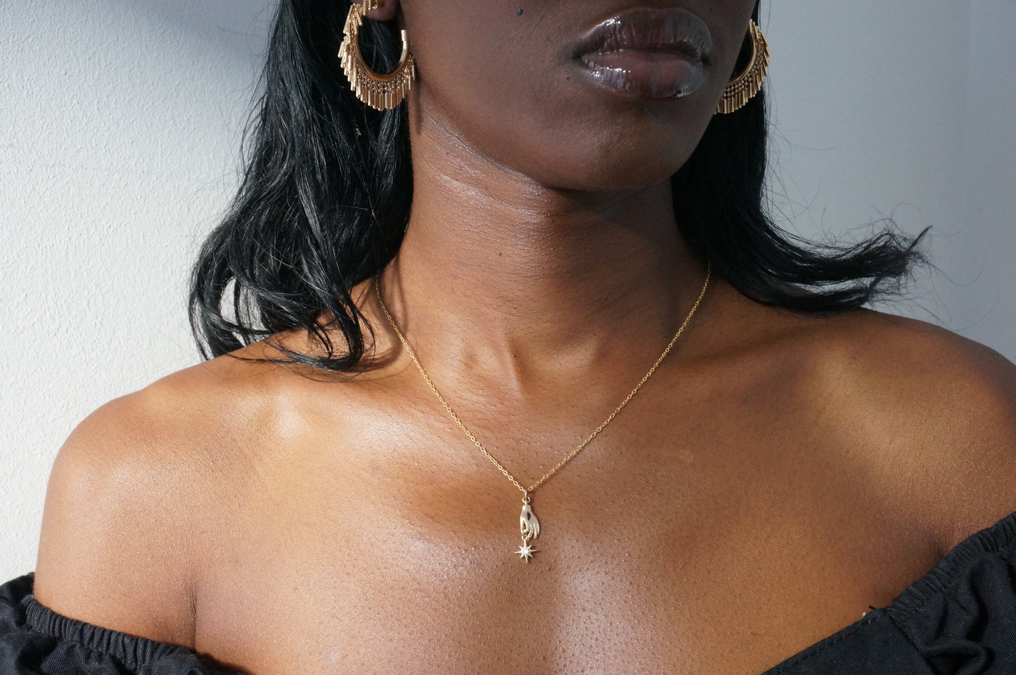 Dainty Gold/Silver Tarot Hand and Star Necklace
