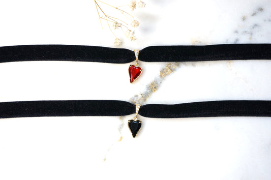 Alice Black/Red black velvet choker