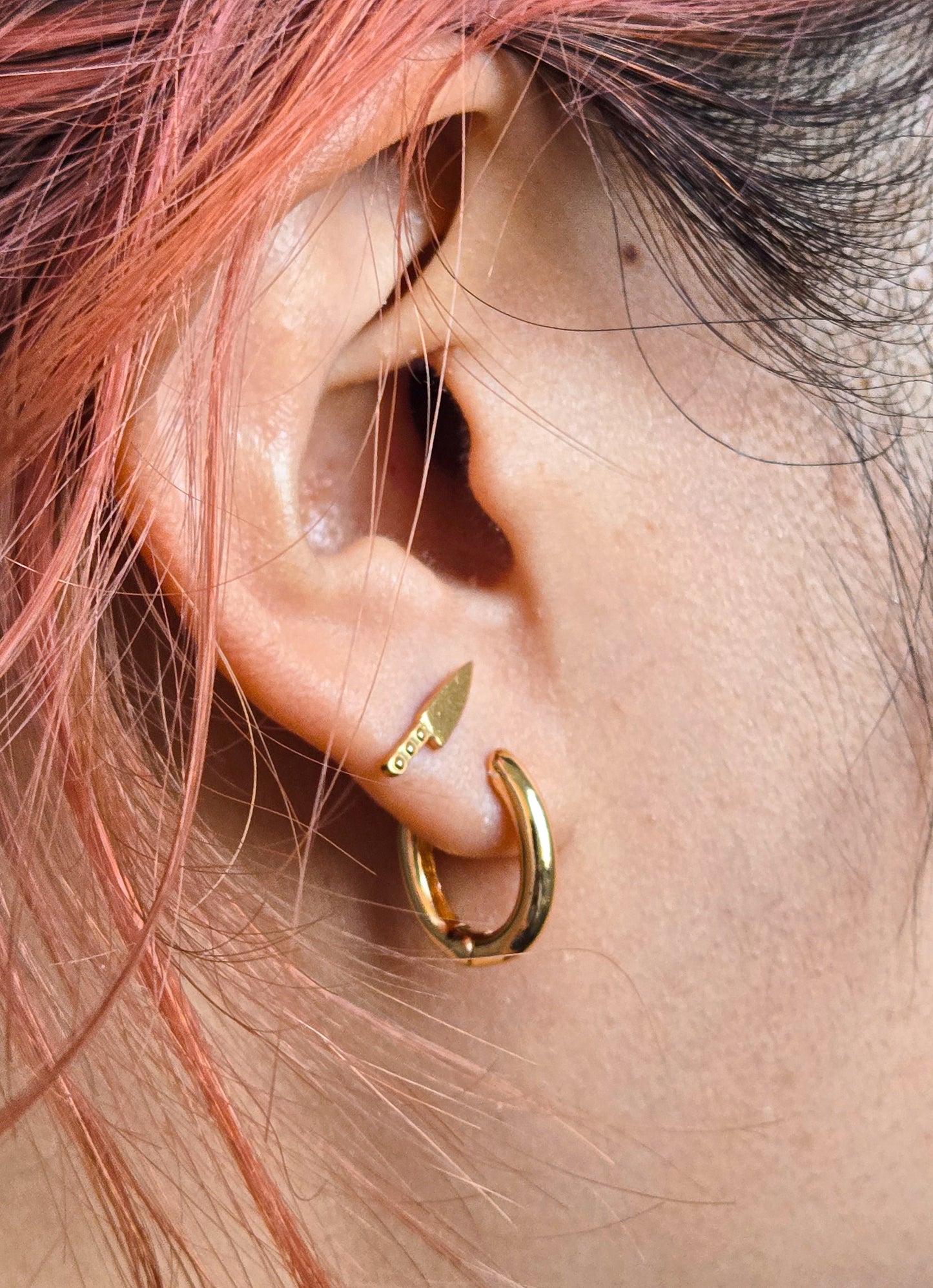 Flat Back Piercing / Screw on Stud / Tragus / Conch/ Helix Piercing in Gold/ Silver