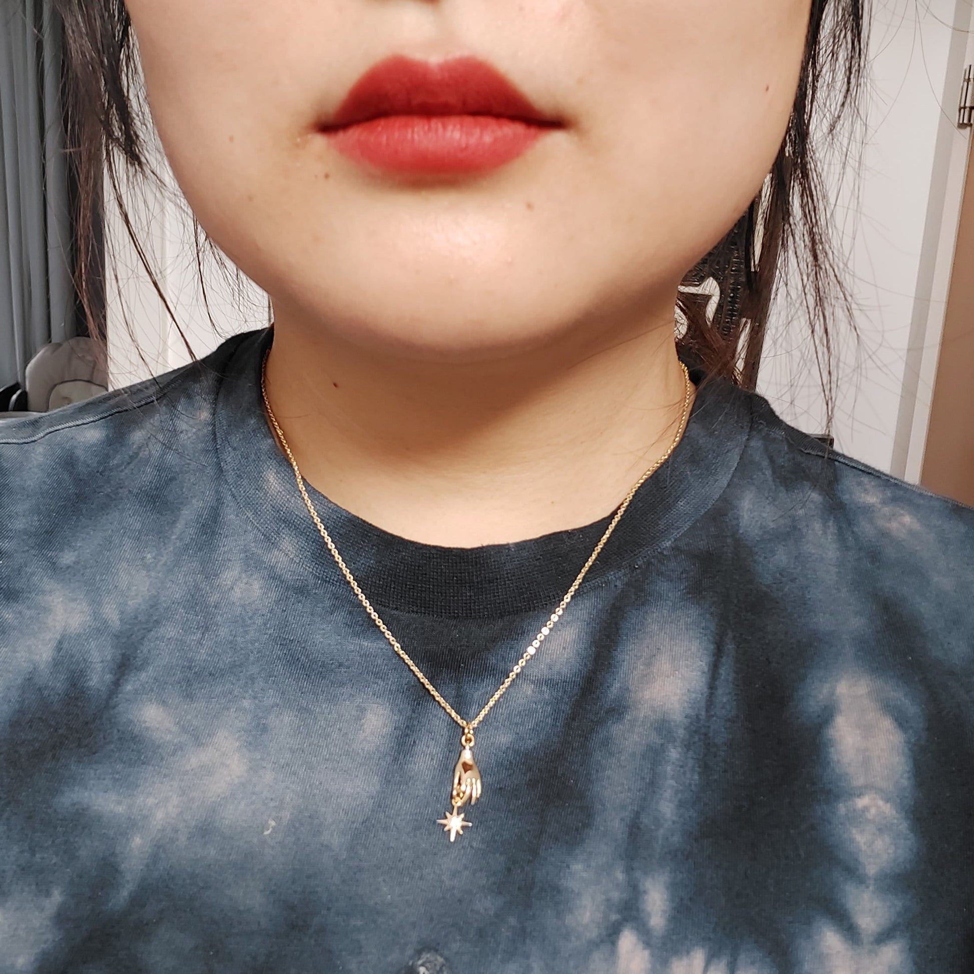 Dainty Gold/Silver Tarot Hand and Star Necklace
