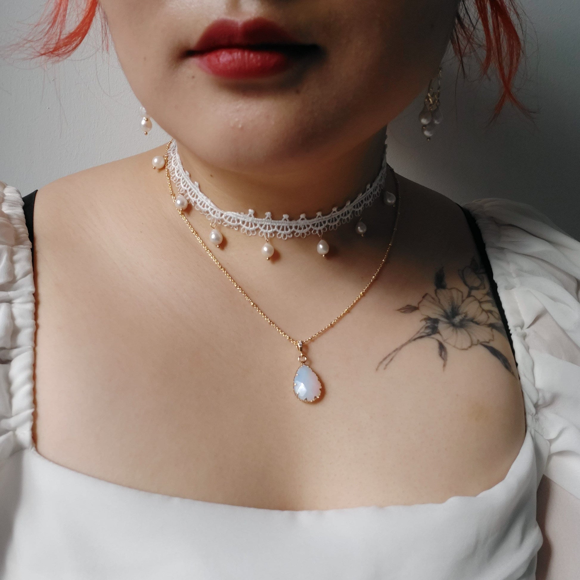 KATE White Lace with Teardrop Freshwater Pearls Choker Necklace