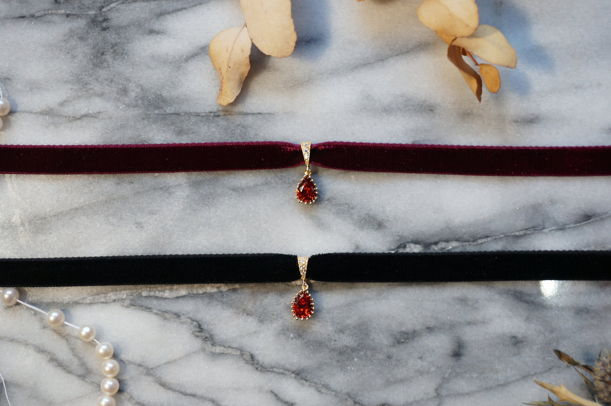 RUBY Deep Red Teardrop and Burgundy/Black Stretch Velvet Choker