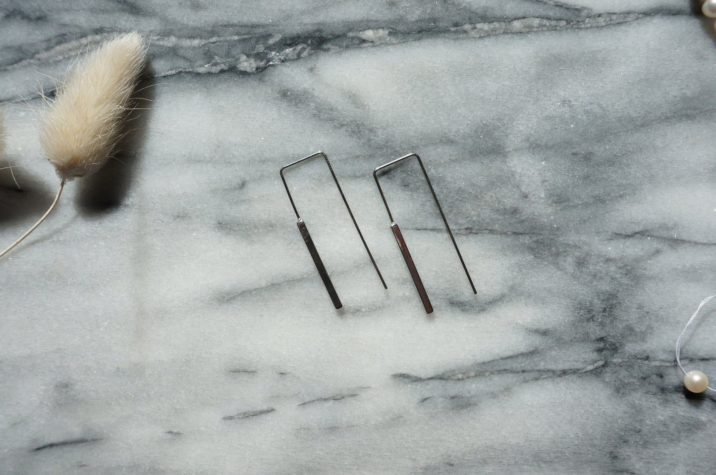 Minimal Geometric Gold / Silver Threader Earrings