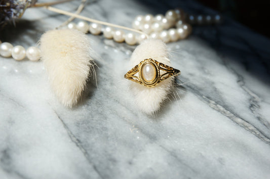 Gold Mother Of Pearl Ring / Antique Inspired Ring